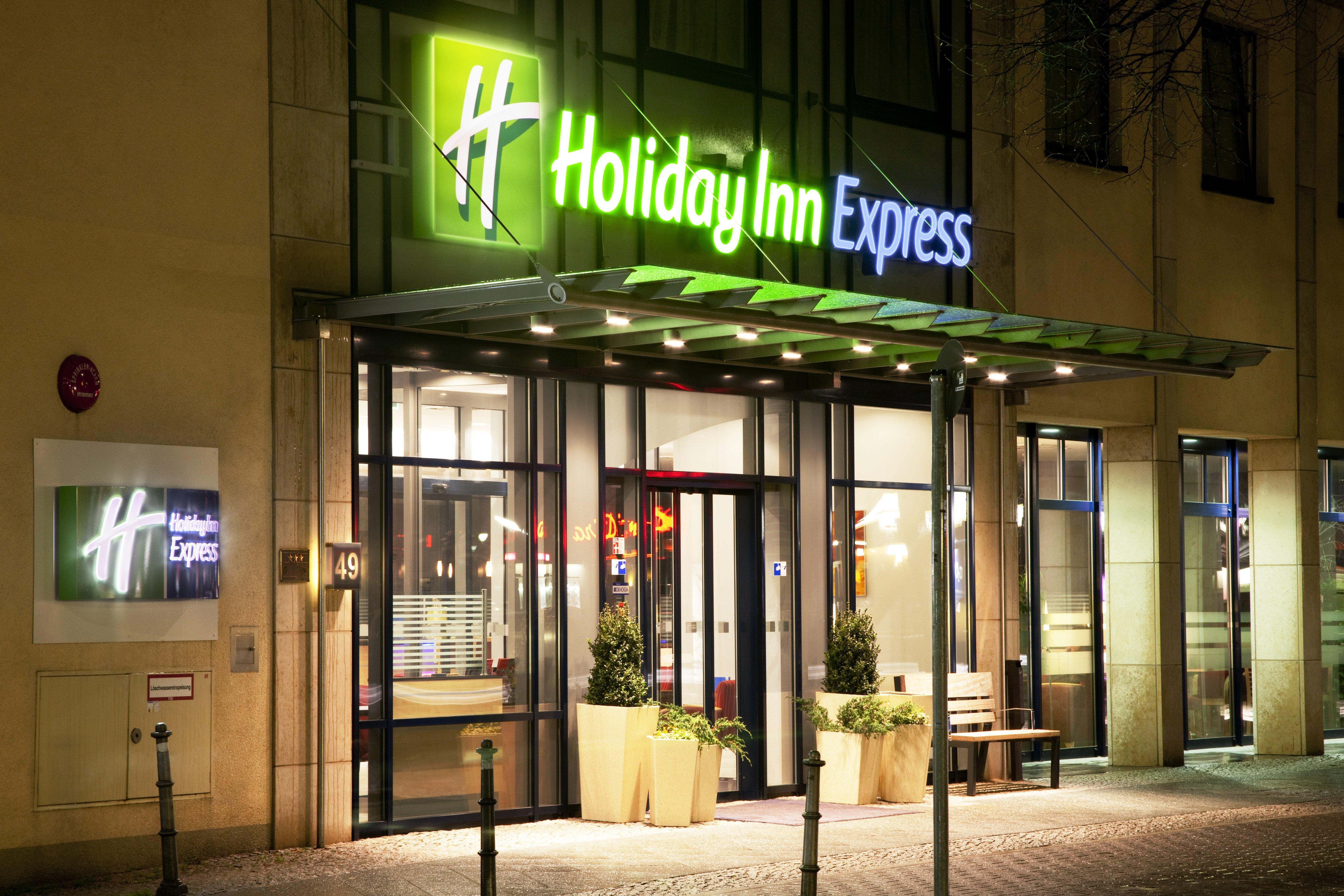 Holiday Inn Express Berlin City Centre, An Ihg Hotel Ngoại thất bức ảnh