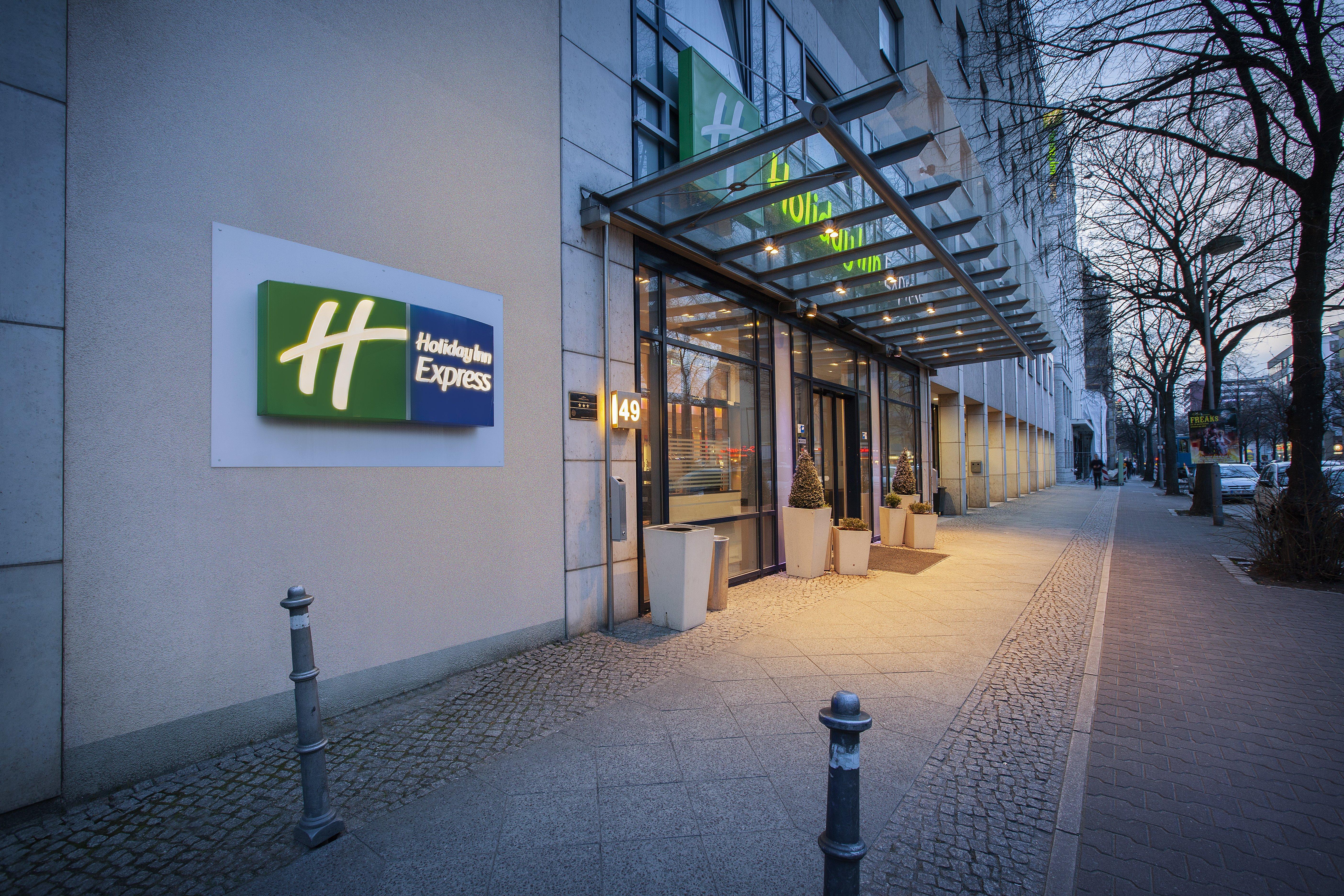 Holiday Inn Express Berlin City Centre, An Ihg Hotel Ngoại thất bức ảnh